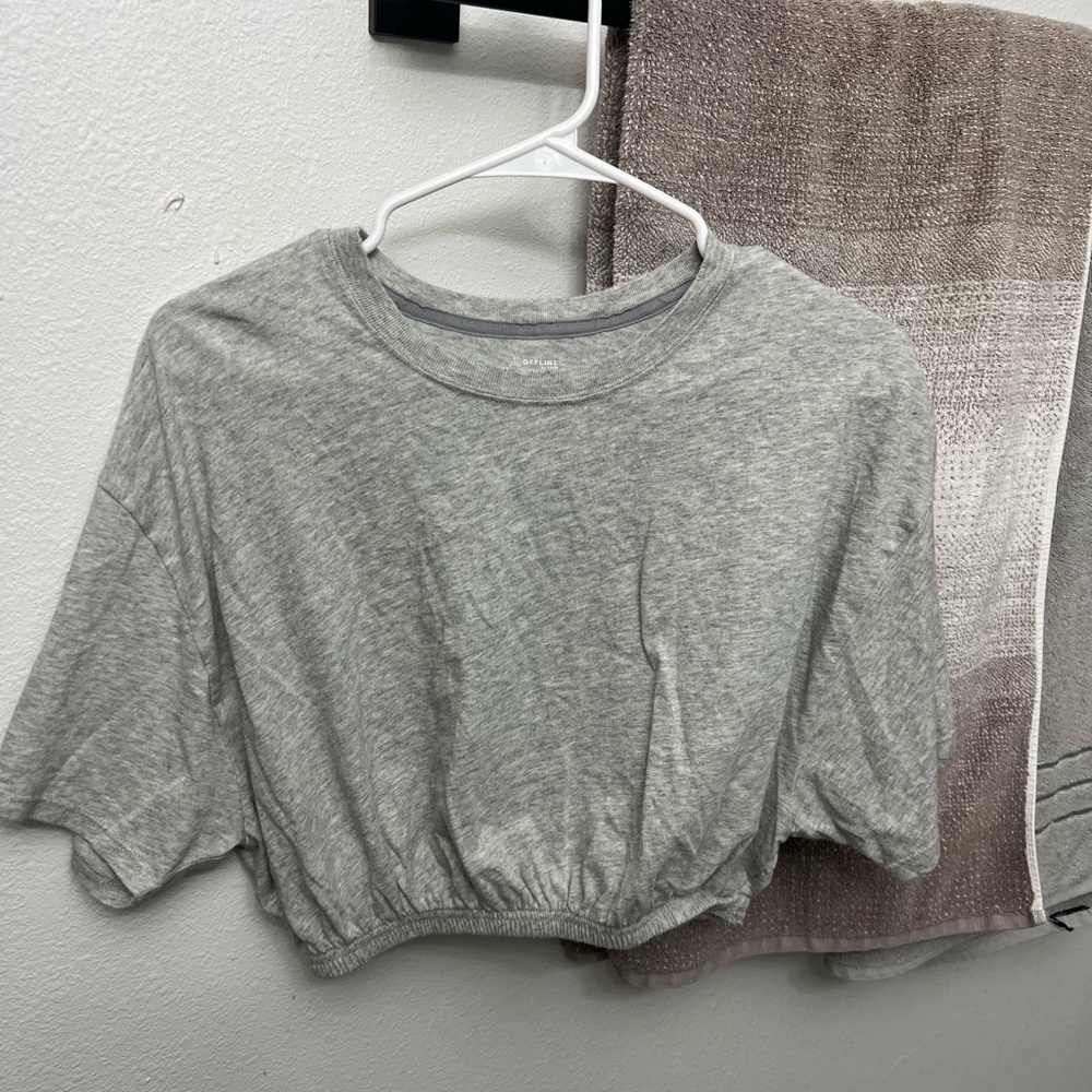 Aerie light grey shirt